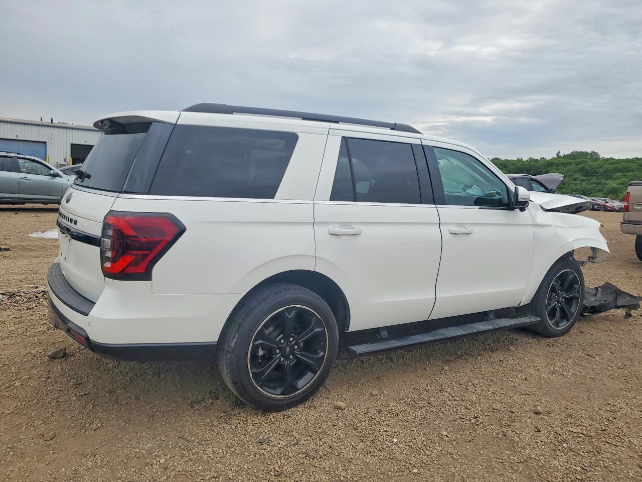 2022 FORD EXPEDITION