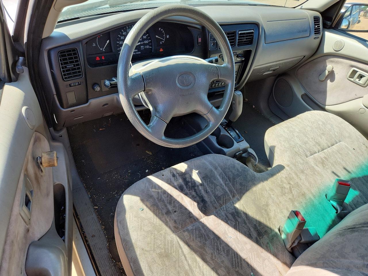 2002 TOYOTA TACOMA