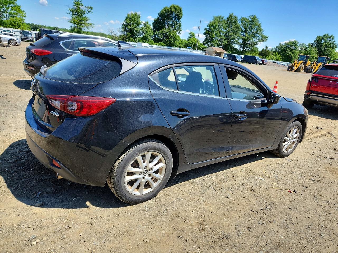 2016 MAZDA 3