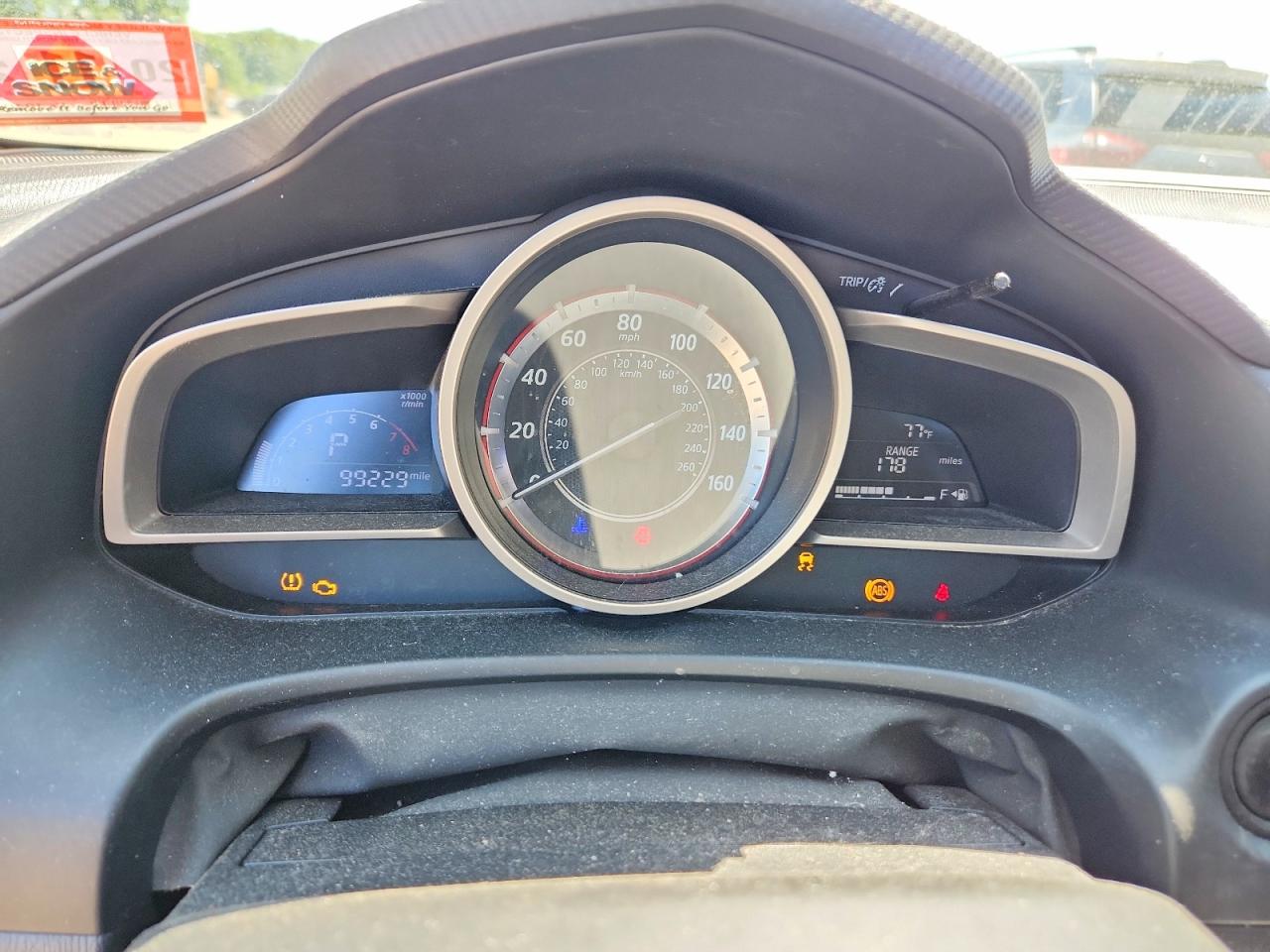 2016 MAZDA 3