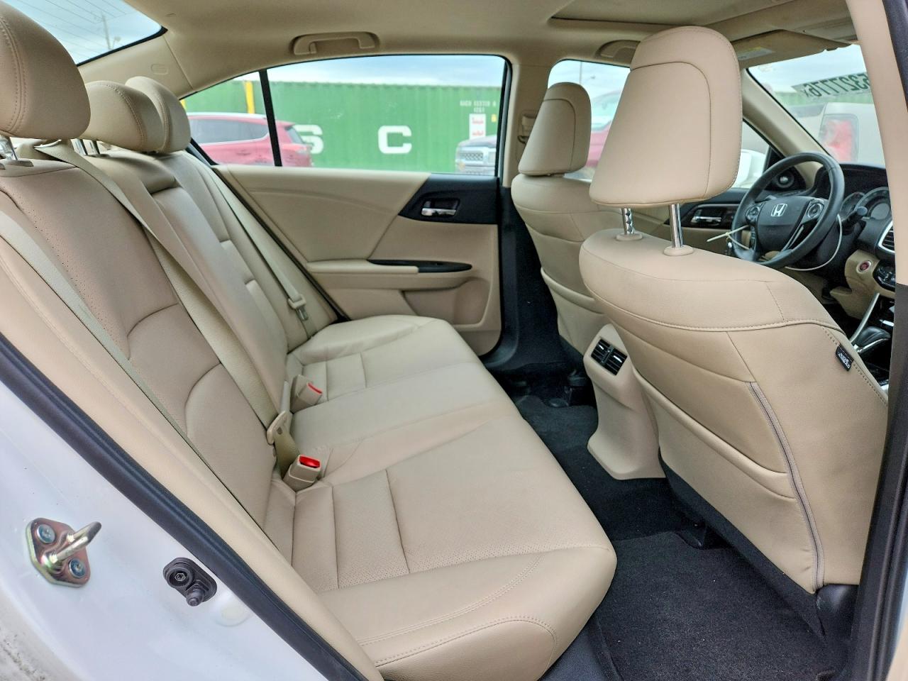 2016 HONDA ACCORD