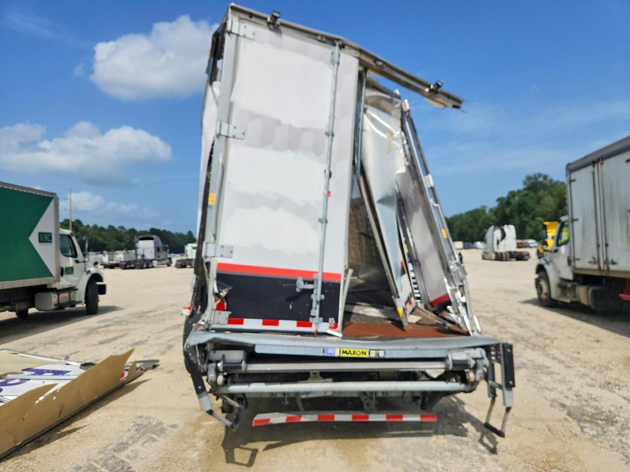 2025 FRHT - FREIGHTLINER ALL OTHER