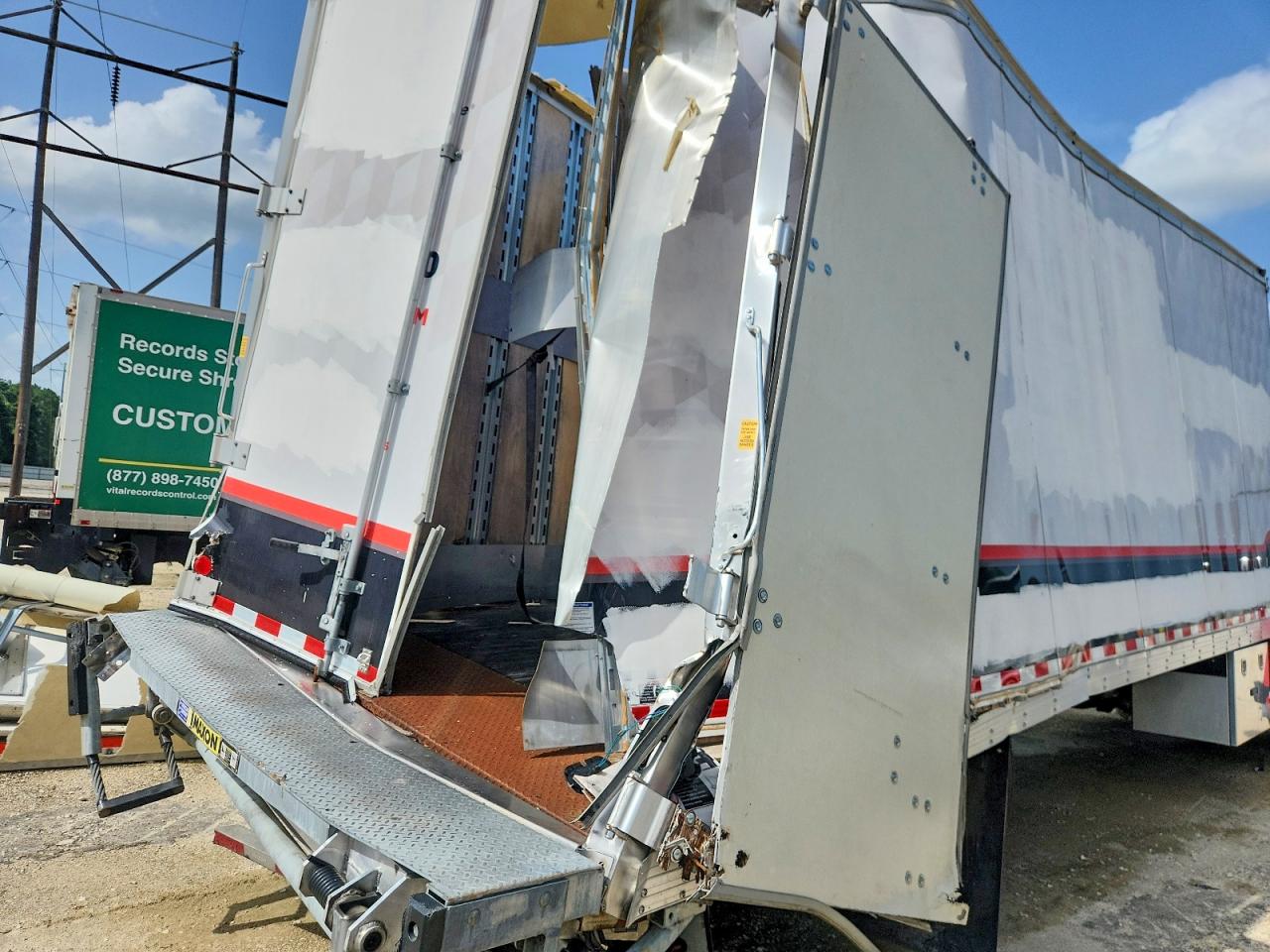 2025 FRHT - FREIGHTLINER ALL OTHER