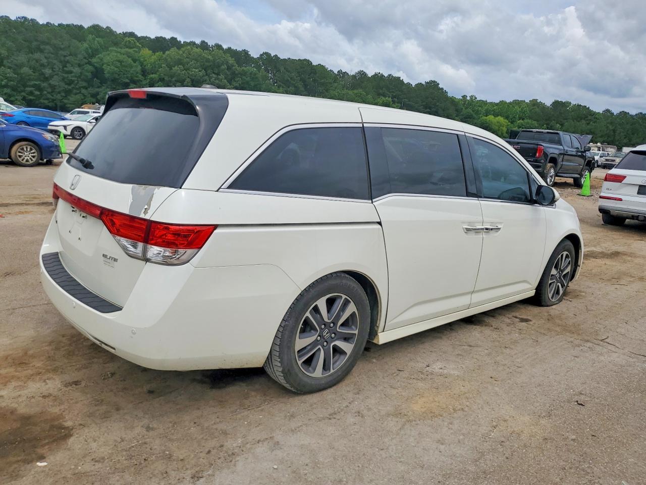 2014 HONDA ODYSSEY