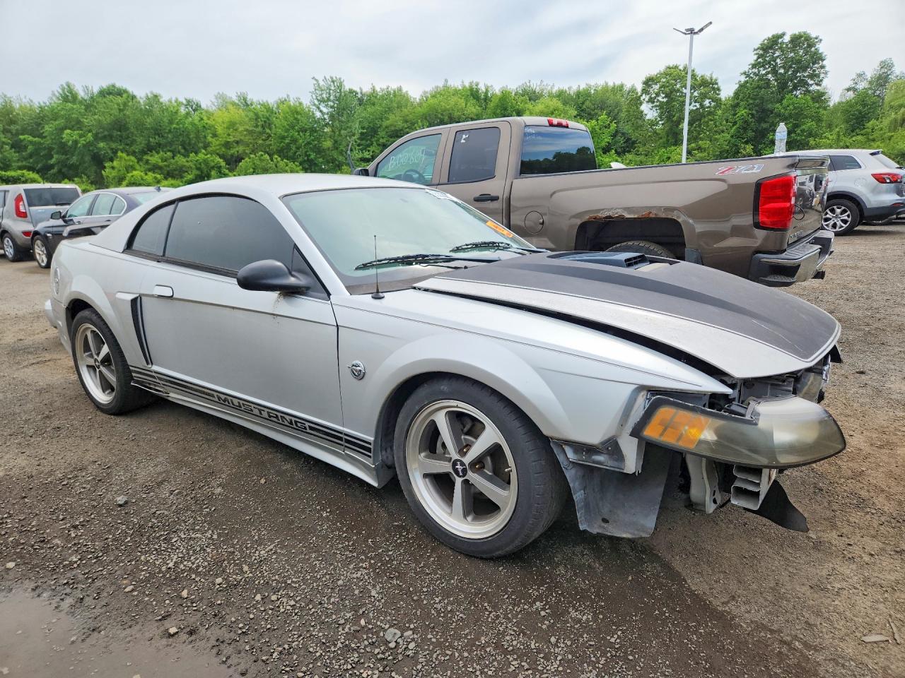 2004 FORD MUSTANG