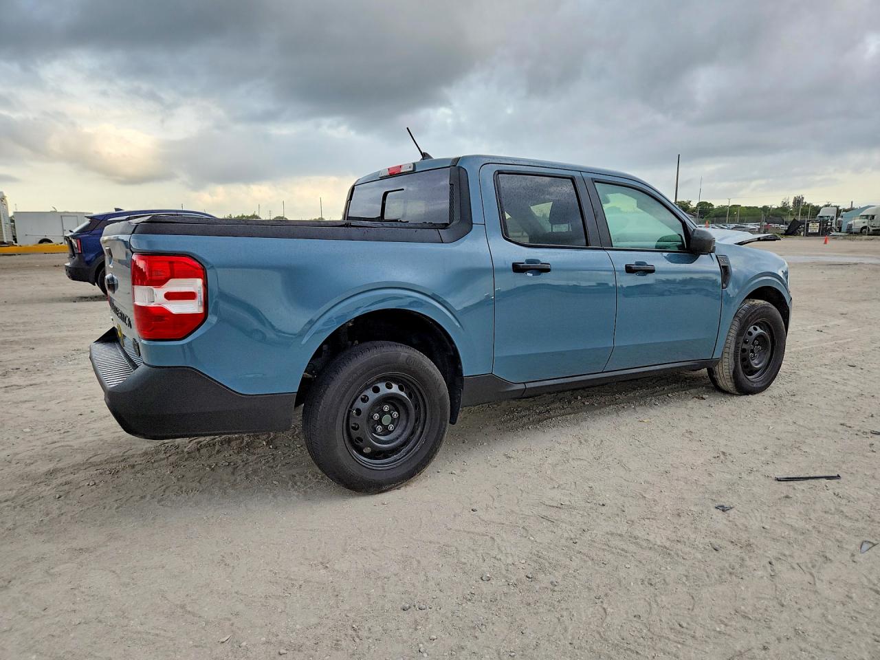 2023 FORD MAVERICK