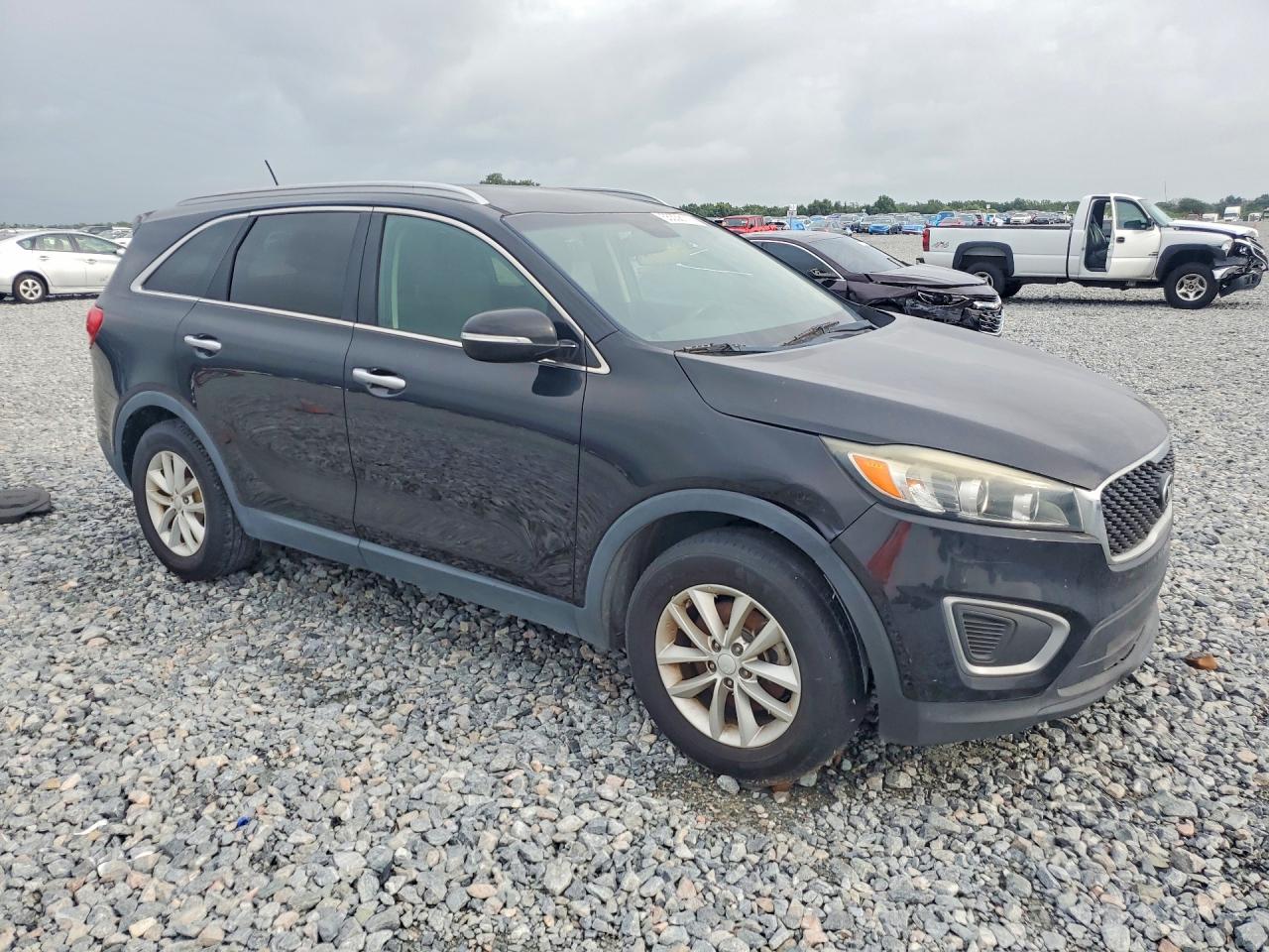 2017 KIA SORENTO