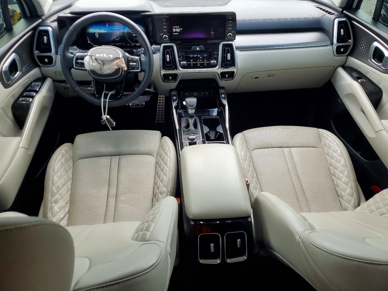 2022 KIA SORENTO