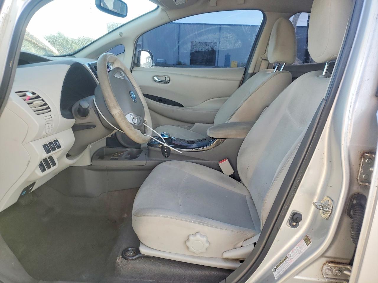 2012 NISSAN LEAF