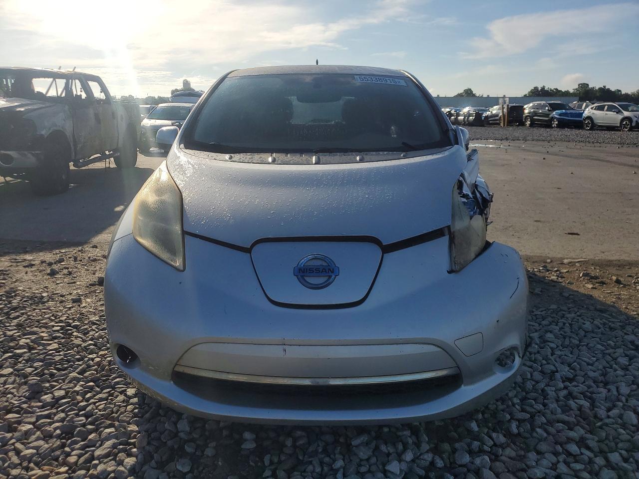 2012 NISSAN LEAF