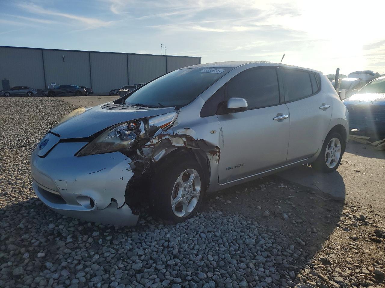 2012 NISSAN LEAF