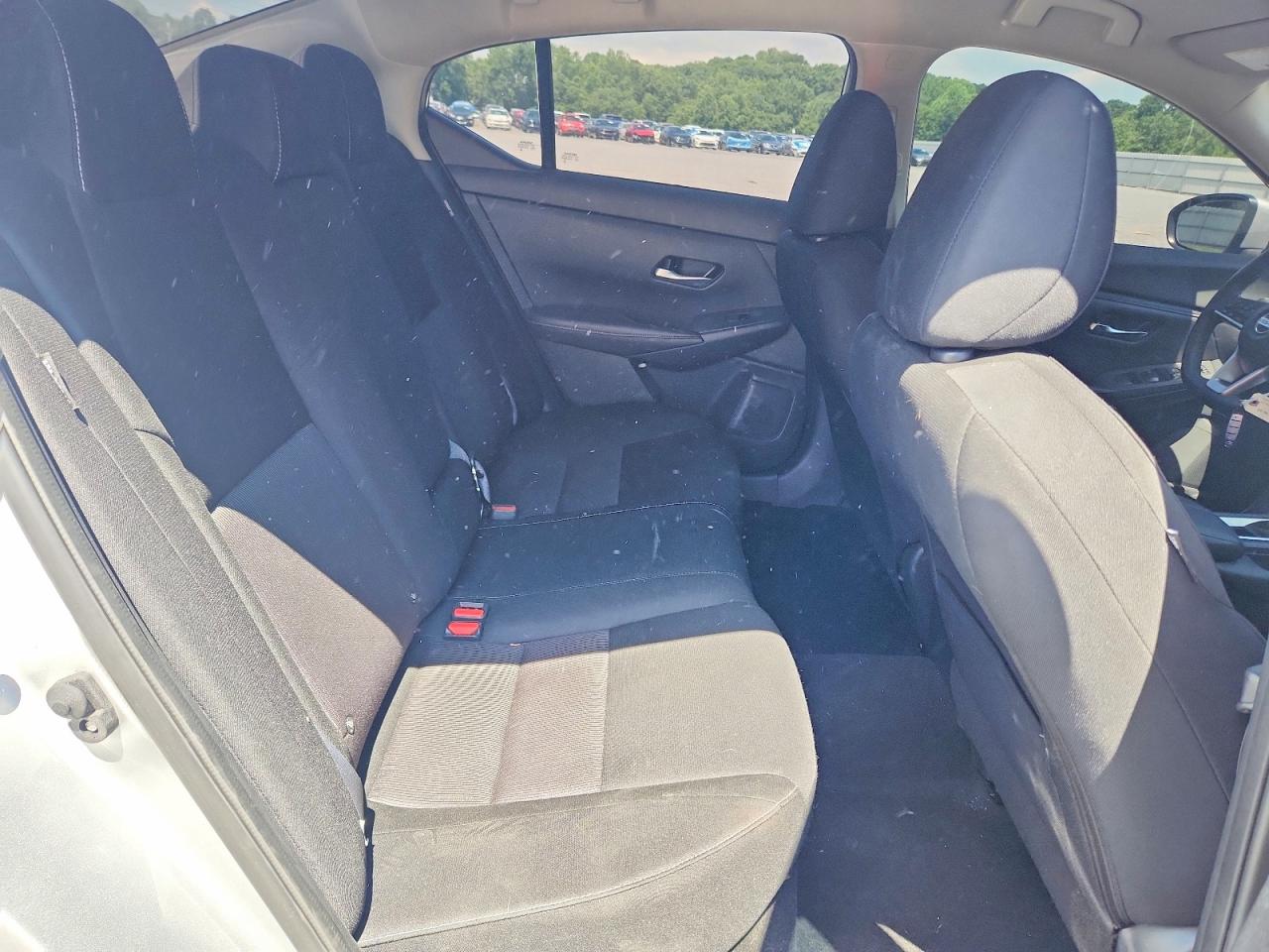 2022 NISSAN SENTRA