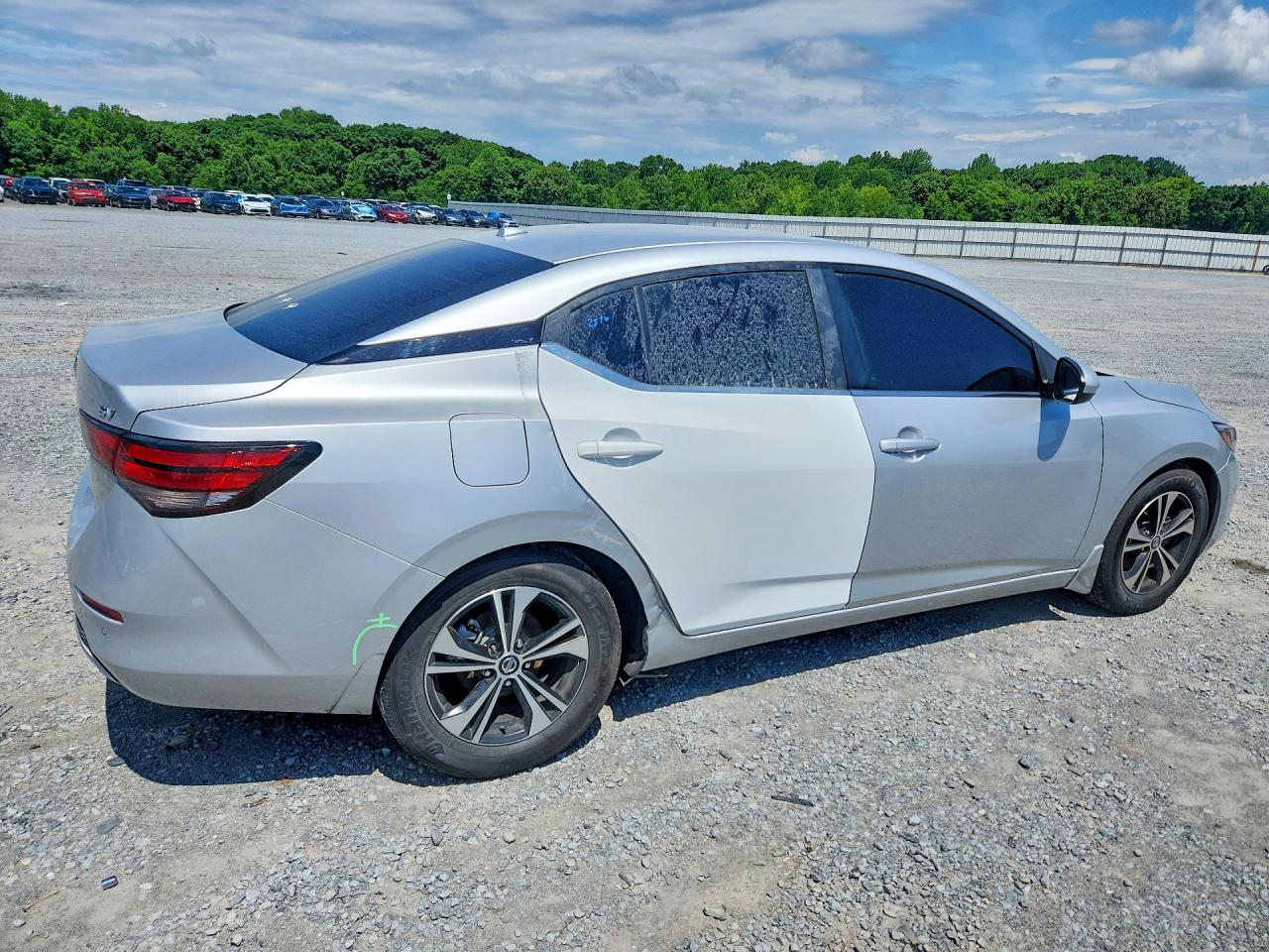 2022 NISSAN SENTRA