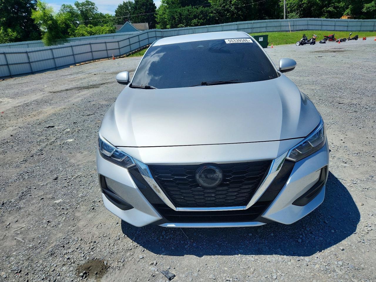 2022 NISSAN SENTRA