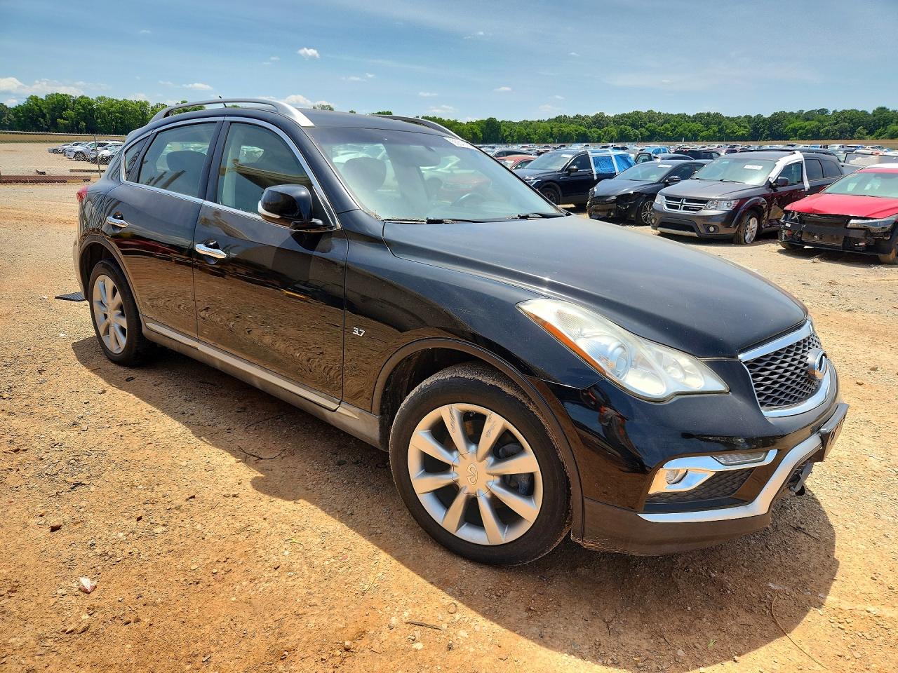 2016 INFINITI QX50 BASE