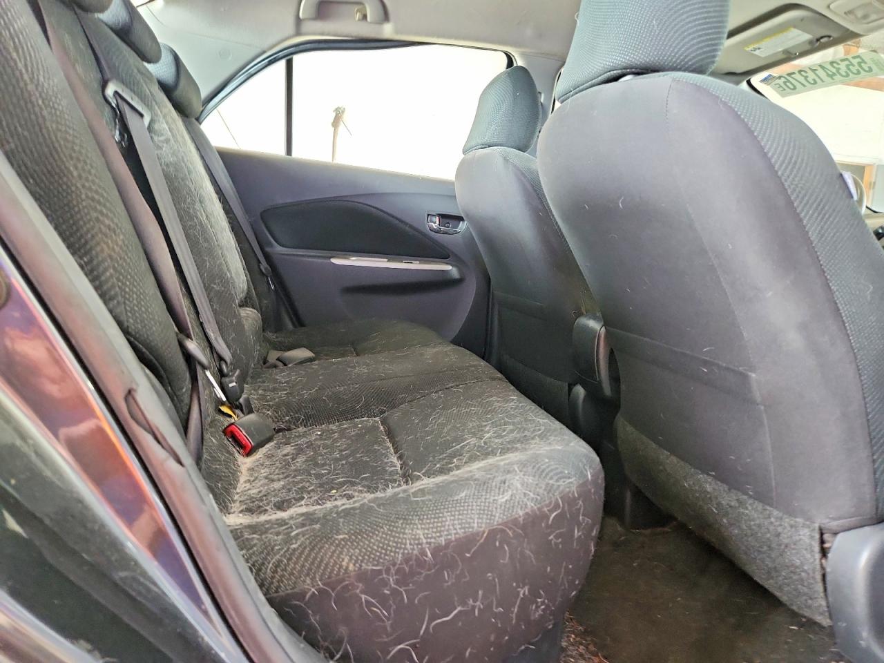2010 TOYOTA YARIS