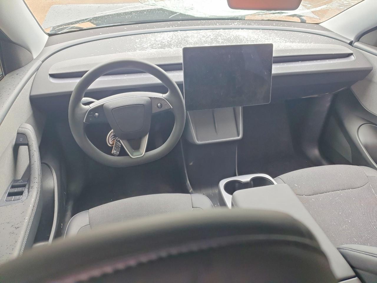 2026 TESLA MODEL Y