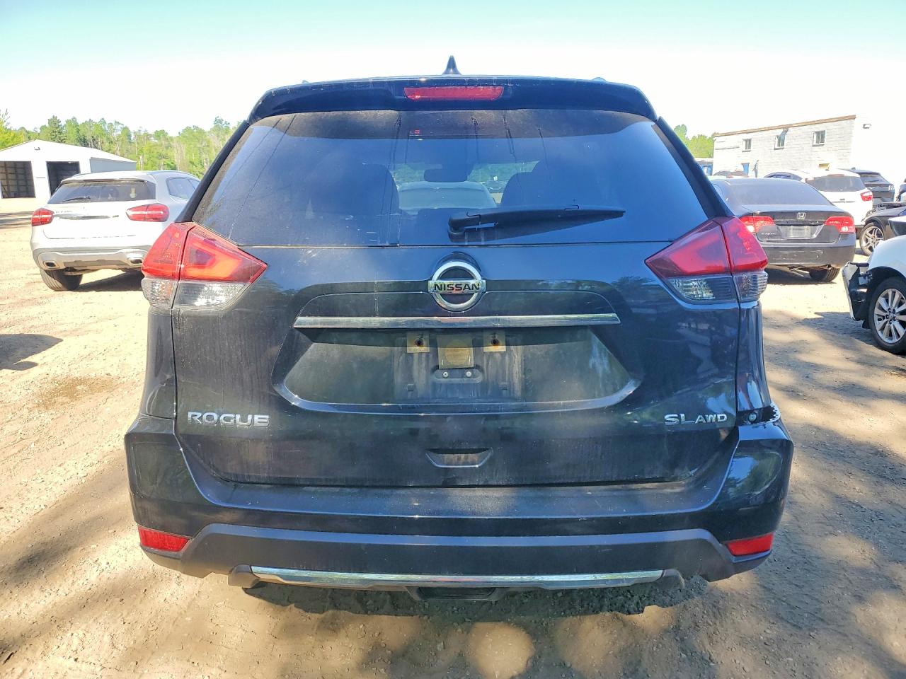2018 NISSAN ROGUE