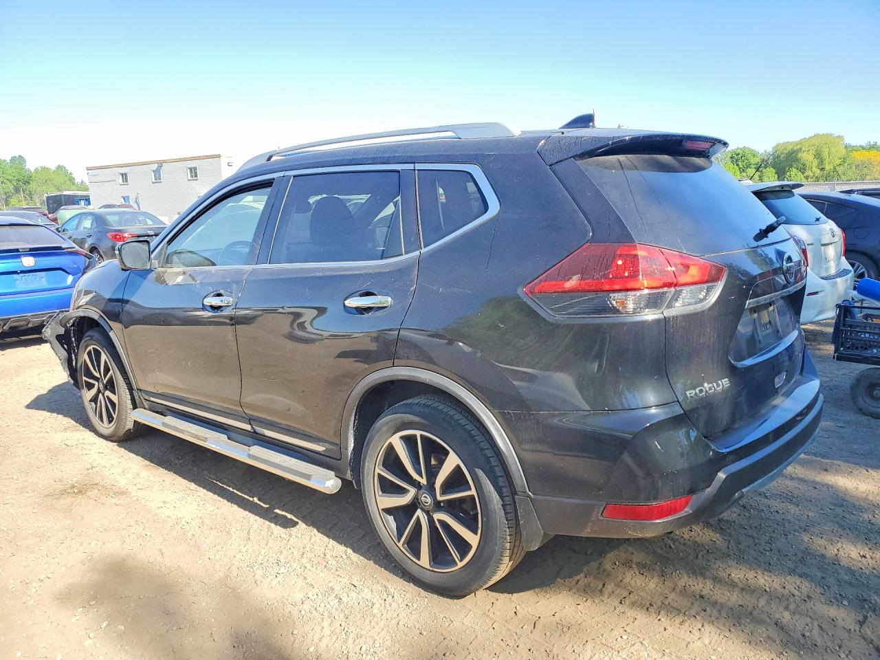 2018 NISSAN ROGUE