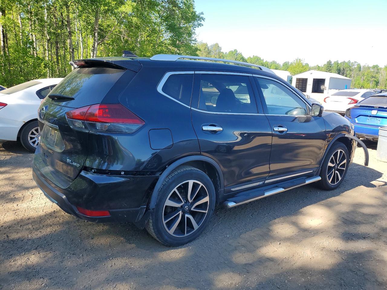 2018 NISSAN ROGUE