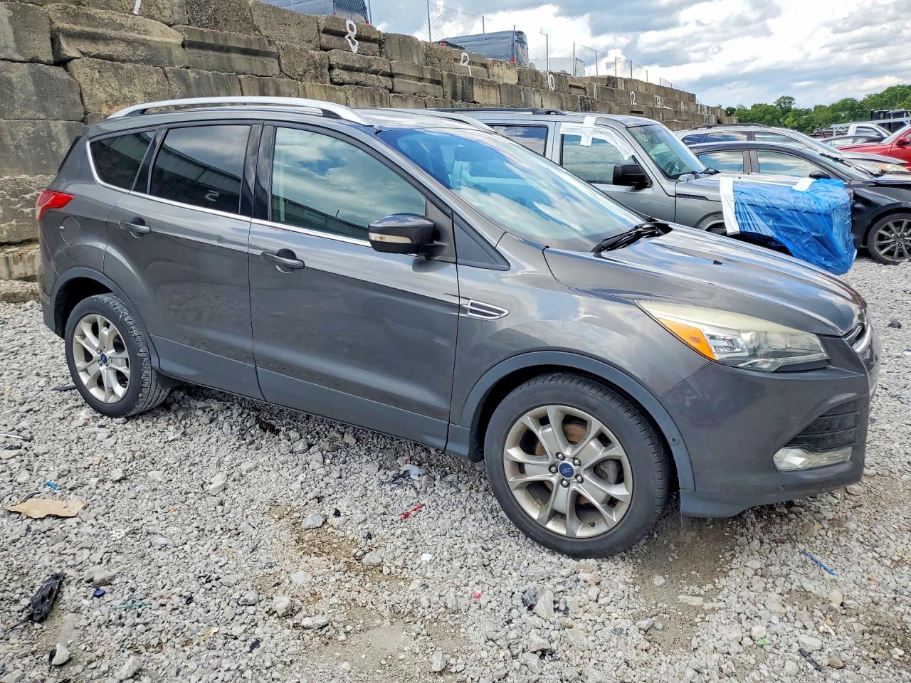 2015 FORD ESCAPE
