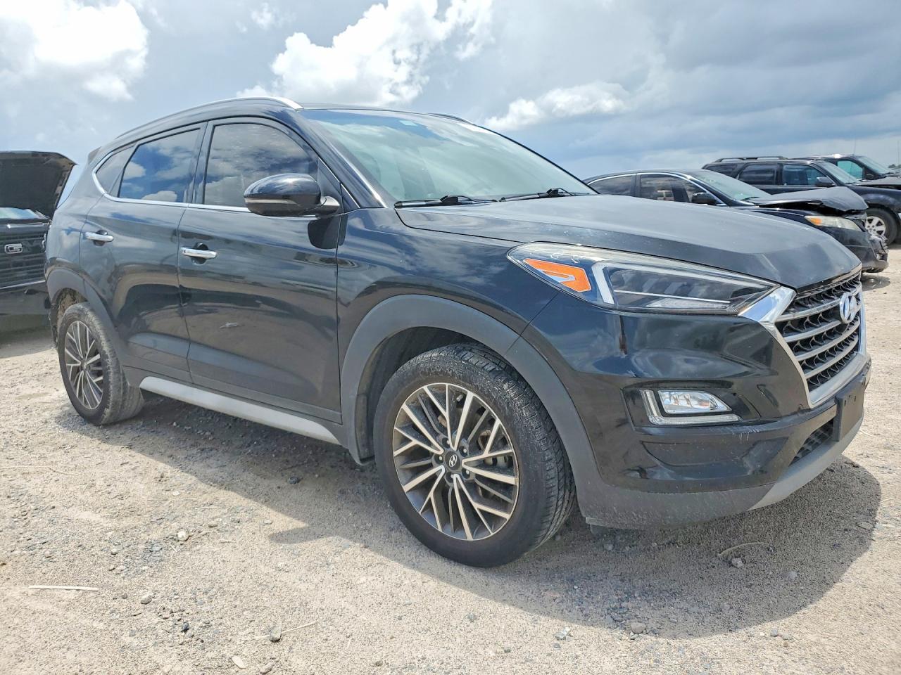 2021 HYUNDAI TUCSON