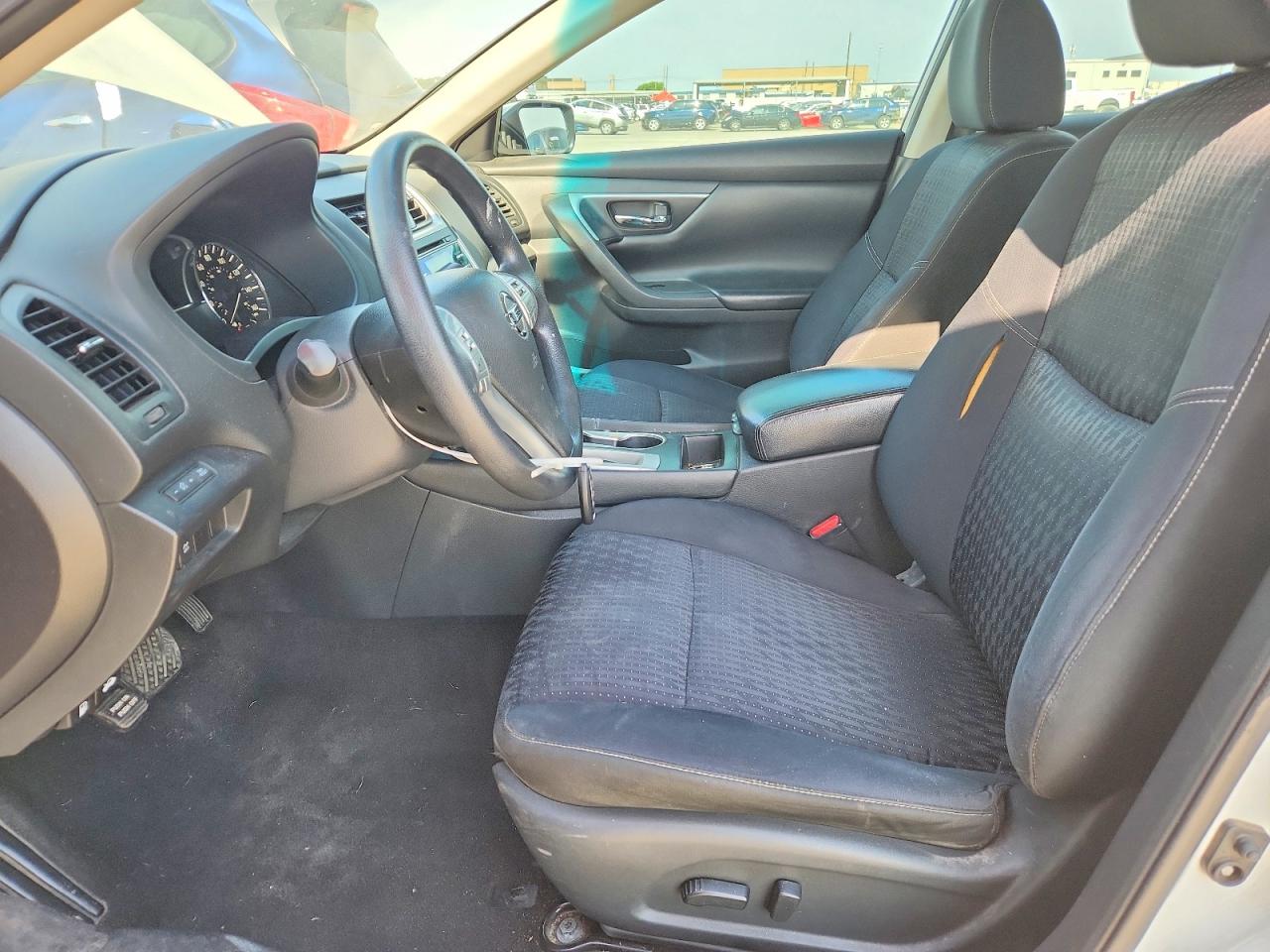 2017 NISSAN ALTIMA