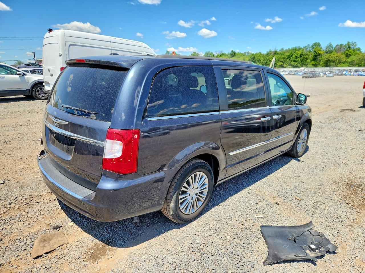 2013 CHRYSLER MINIVAN