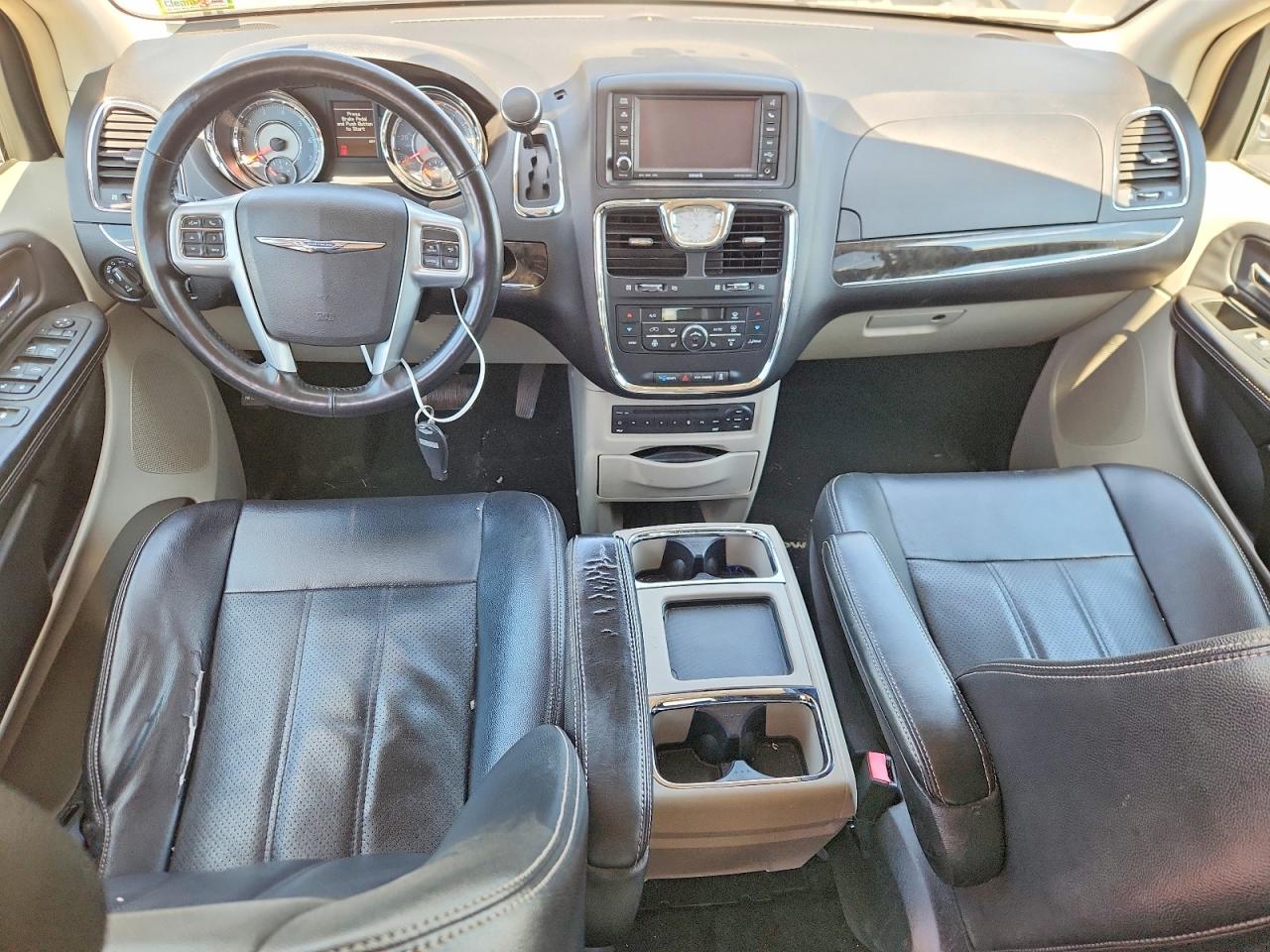 2013 CHRYSLER MINIVAN