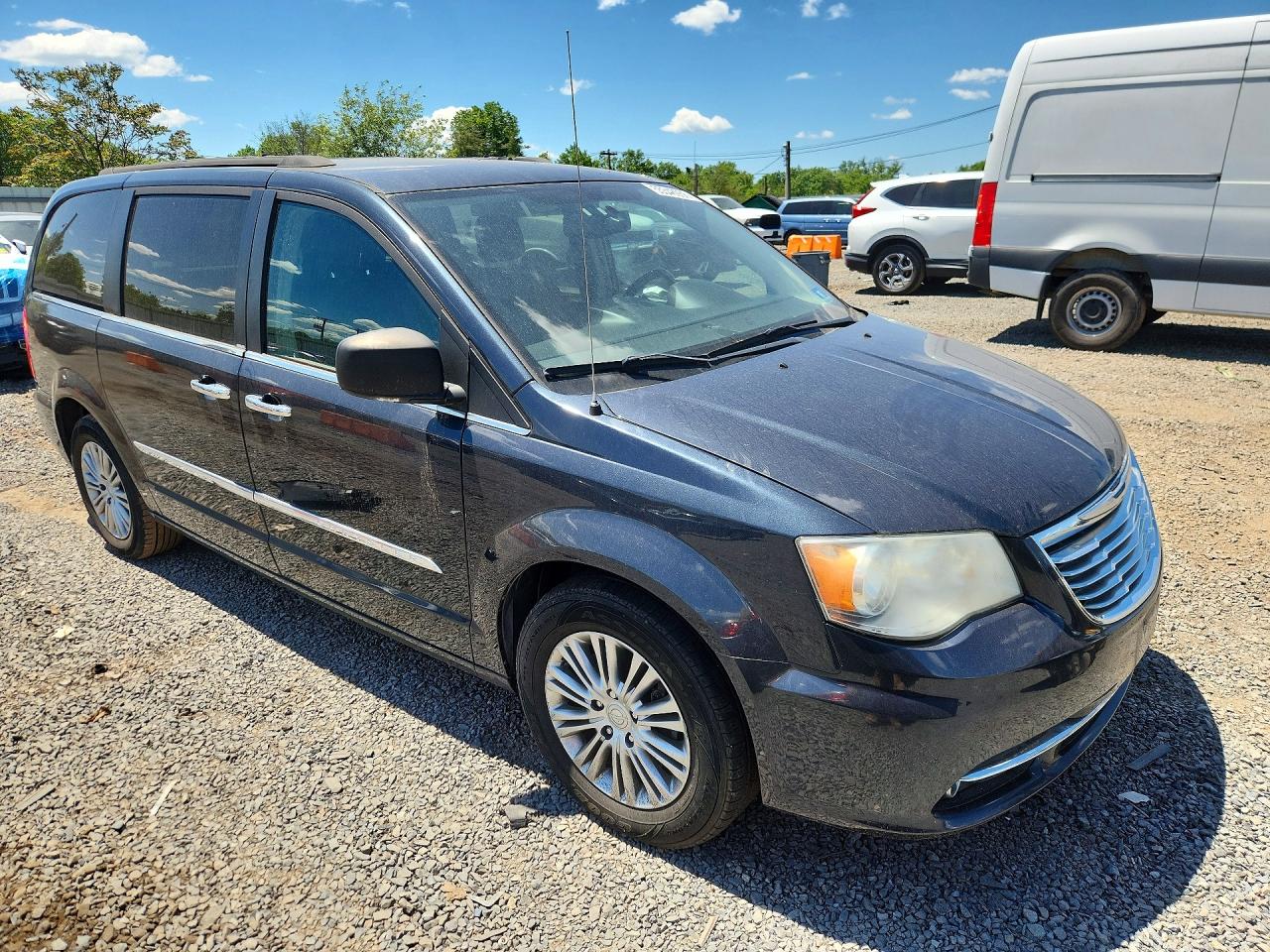 2013 CHRYSLER MINIVAN