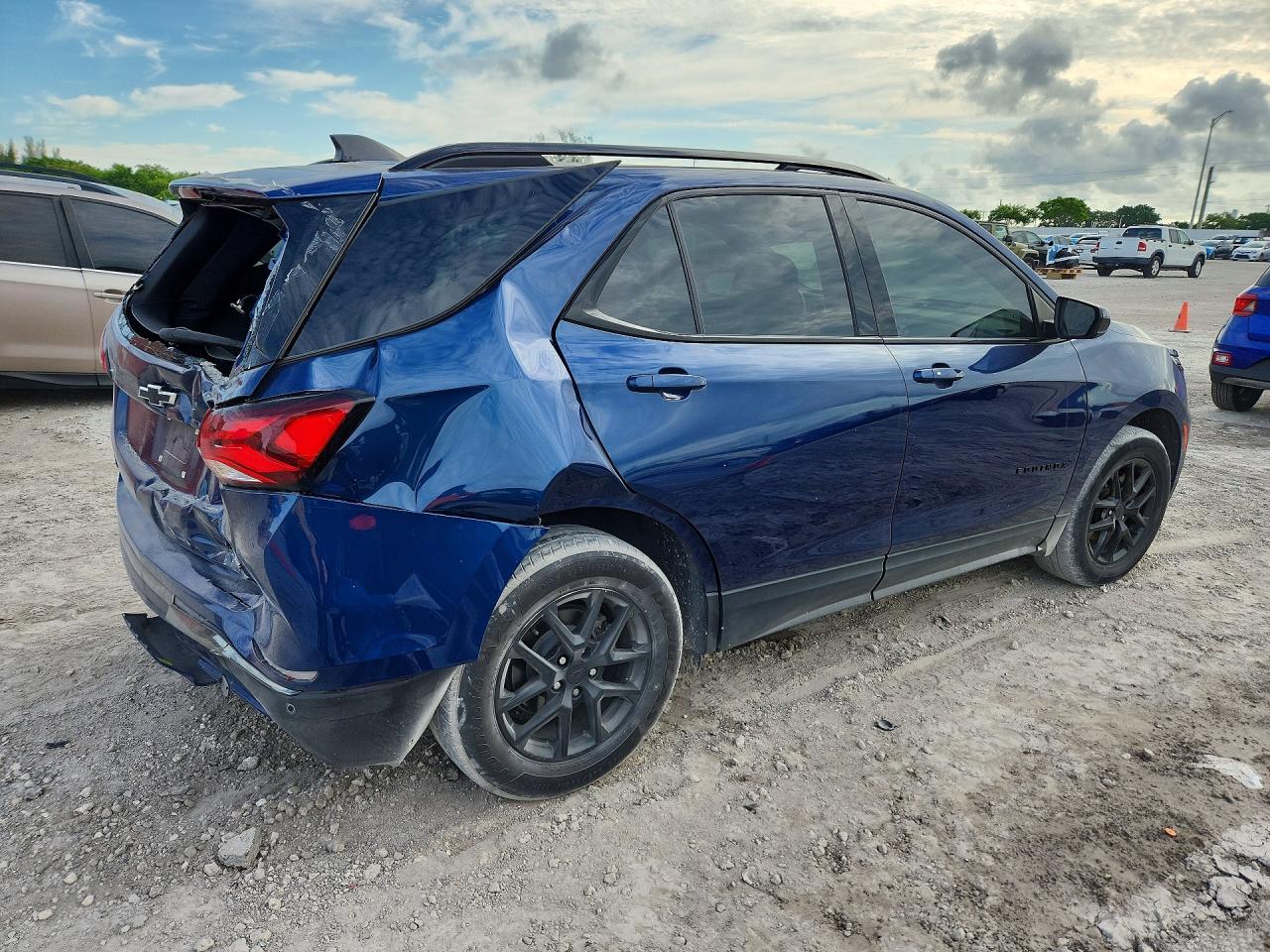 2023 CHEVROLET EQUINOX