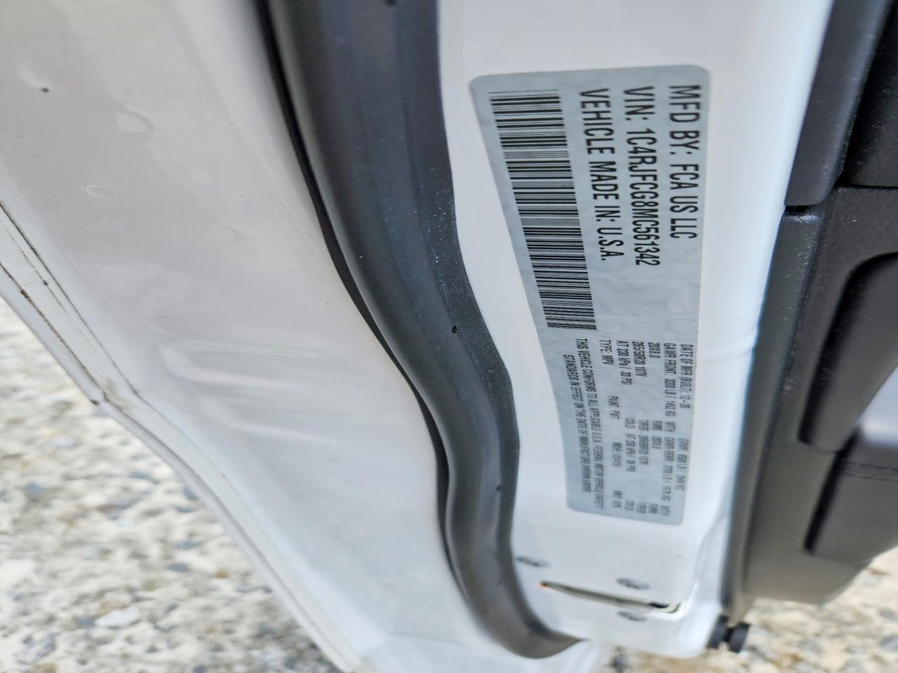 2021 JEEP CHEROKEE