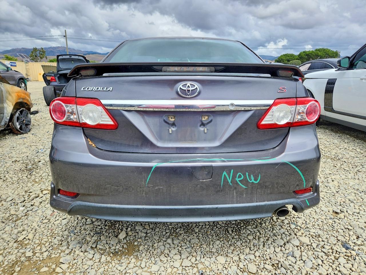 2013 TOYOTA COROLLA