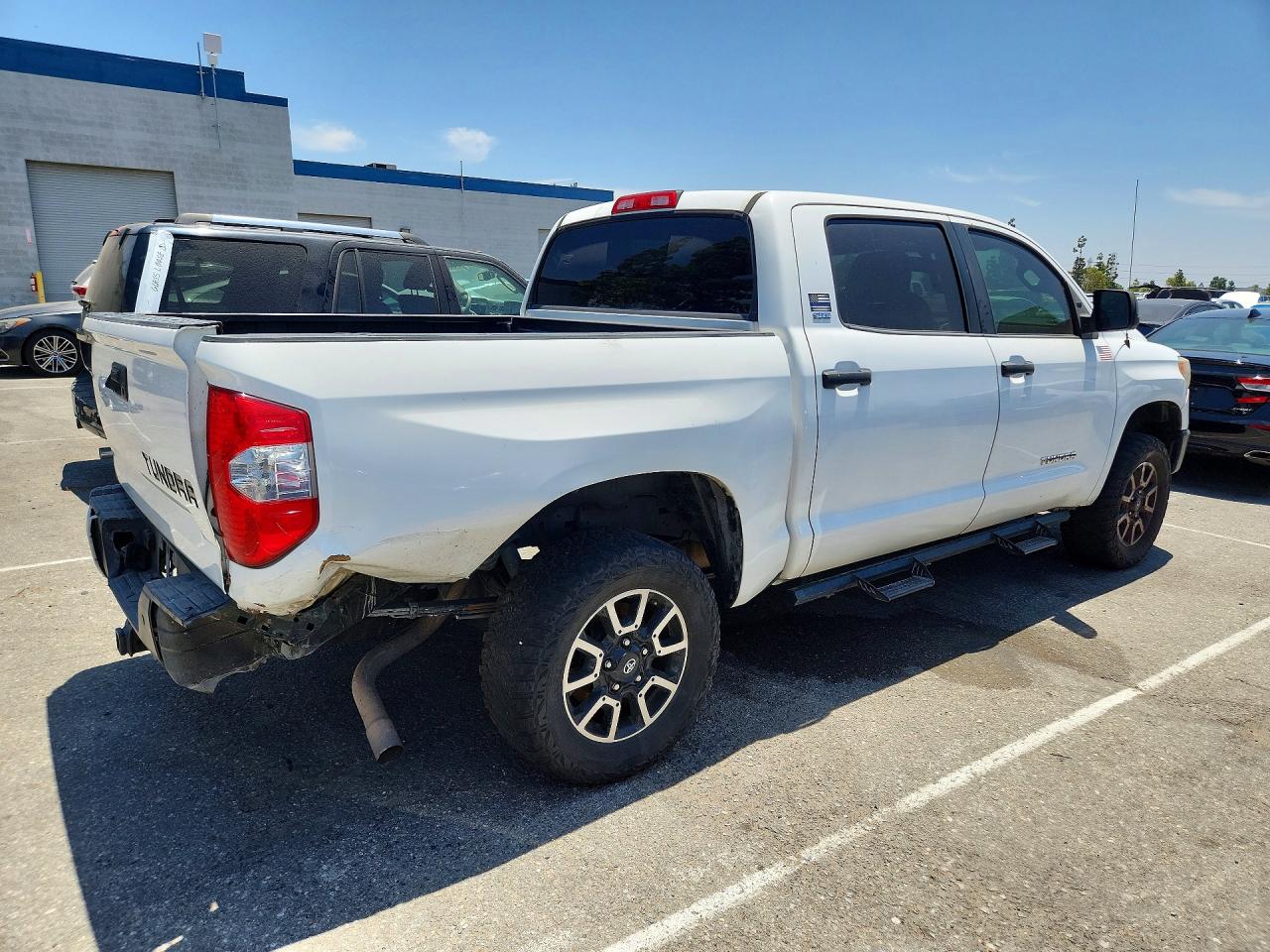 2016 TOYOTA TUNDRA