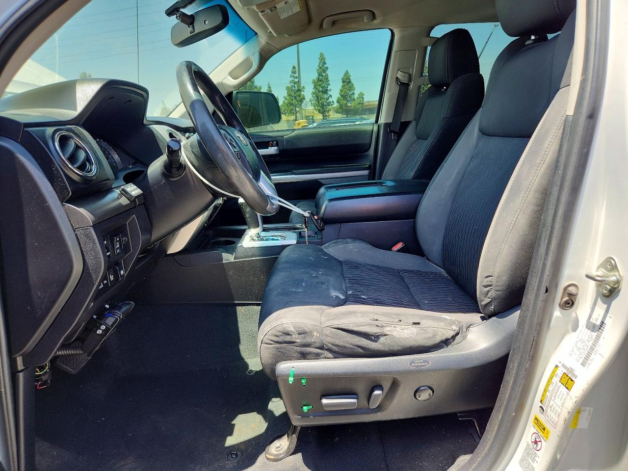 2016 TOYOTA TUNDRA