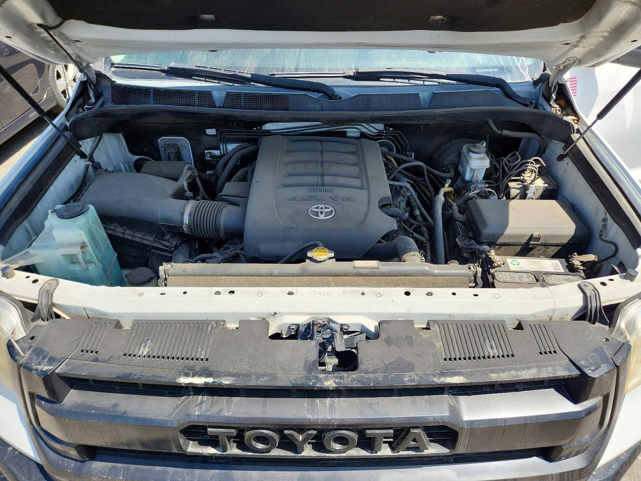 2016 TOYOTA TUNDRA
