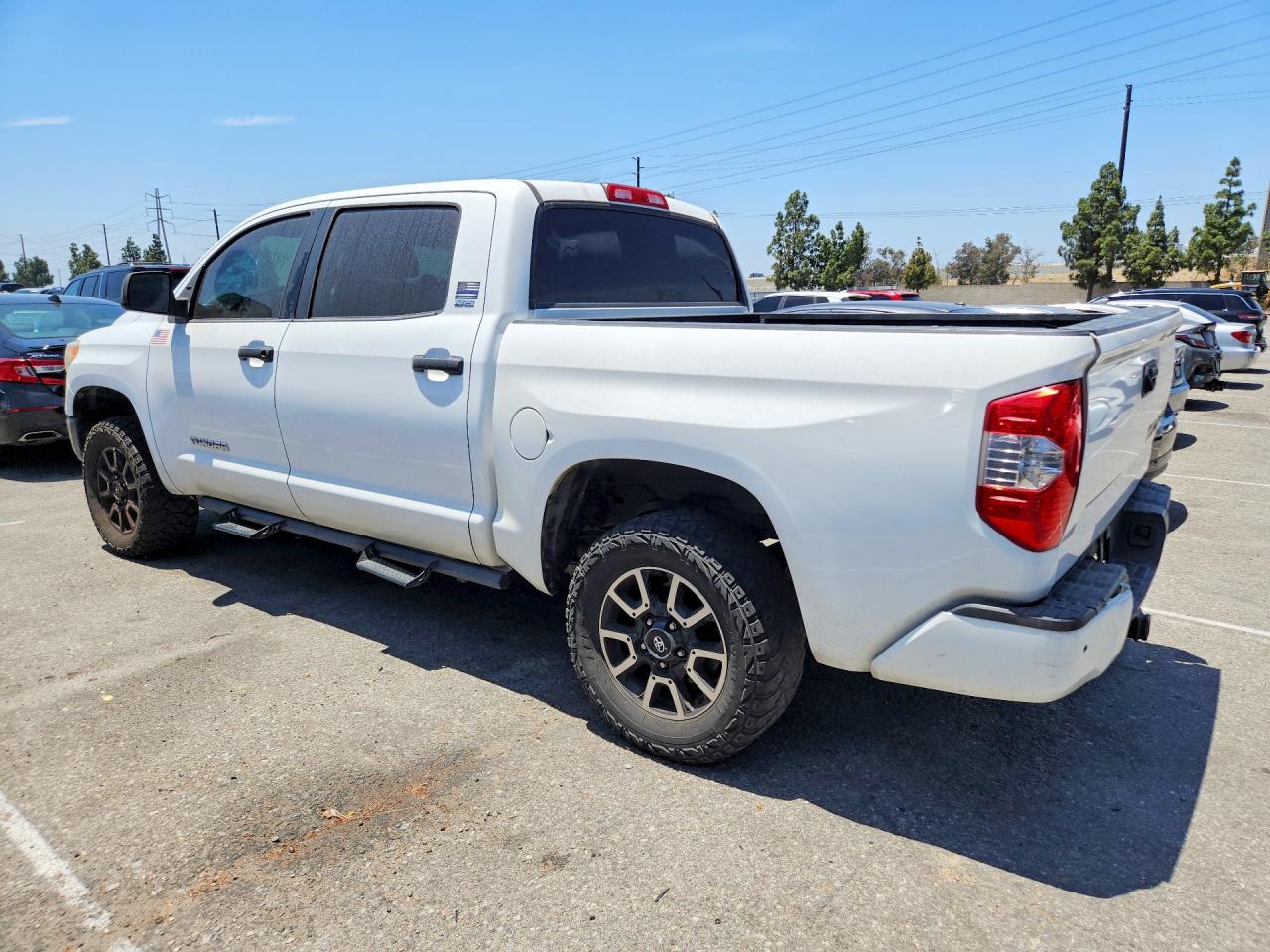 2016 TOYOTA TUNDRA