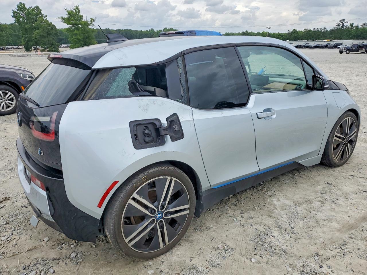 2015 BMW I SERIES