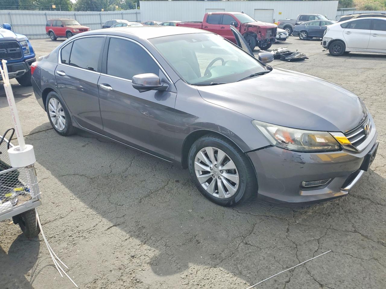 2013 HONDA ACCORD