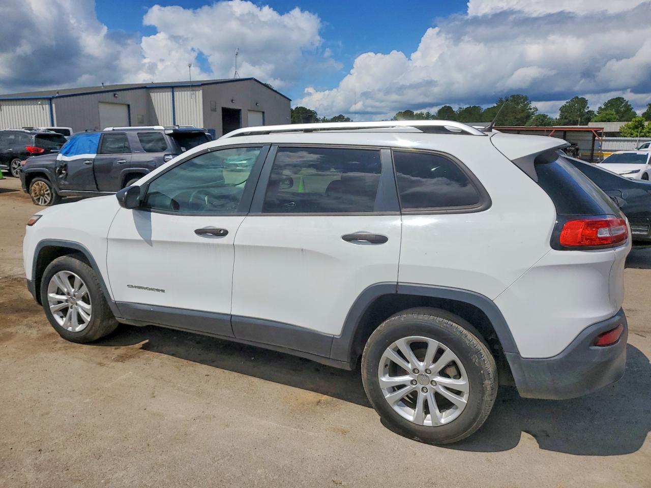 2015 JEEP CHEROKEE