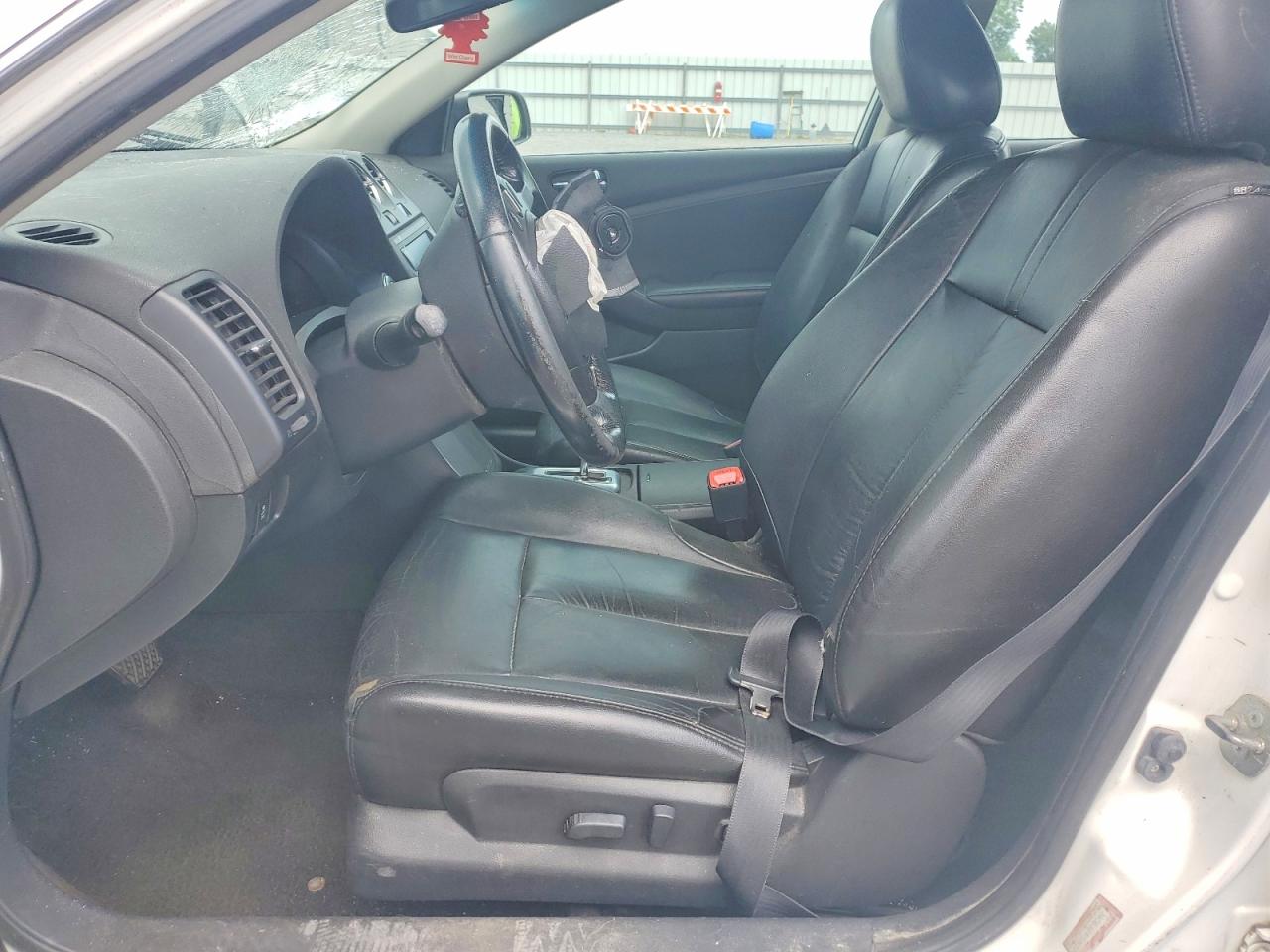 2012 NISSAN ALTIMA