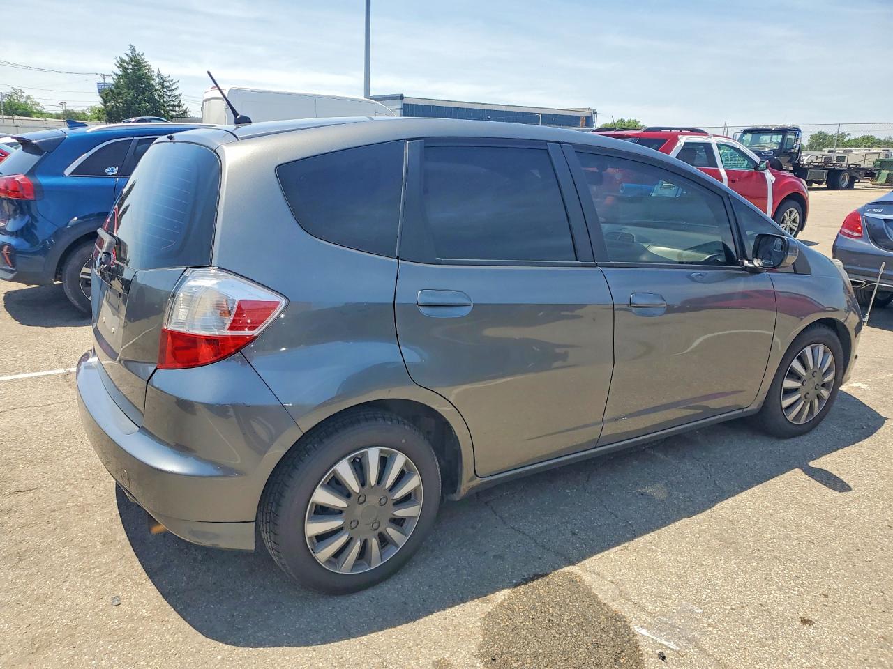 2013 HONDA FIT