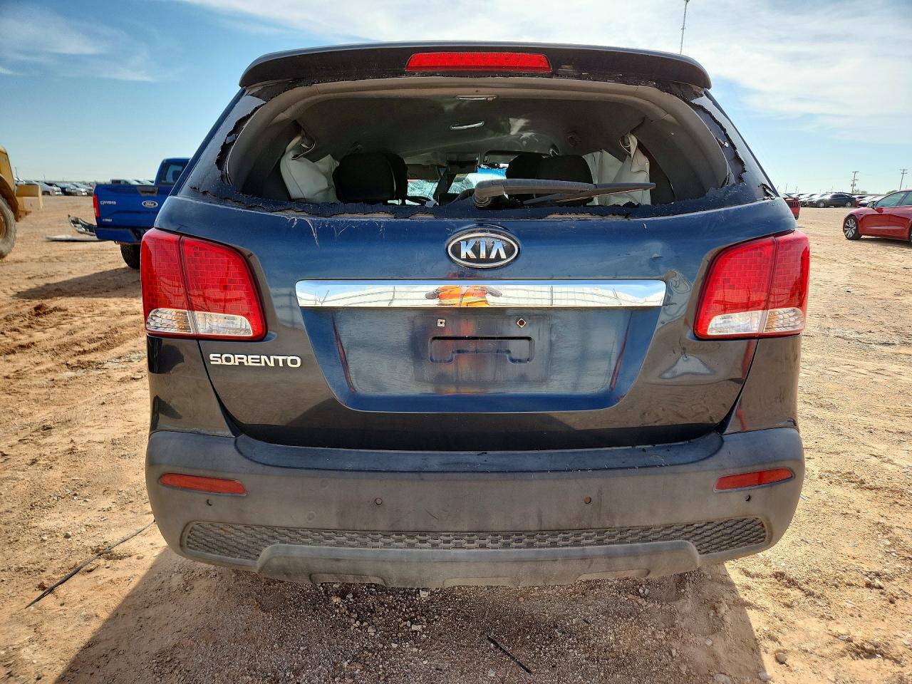 2011 KIA SORENTO
