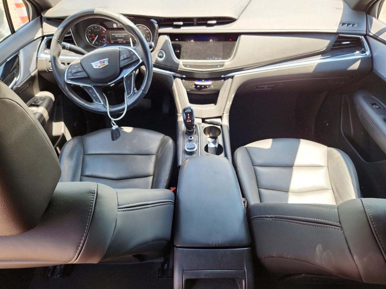 2024 CADILLAC XT5