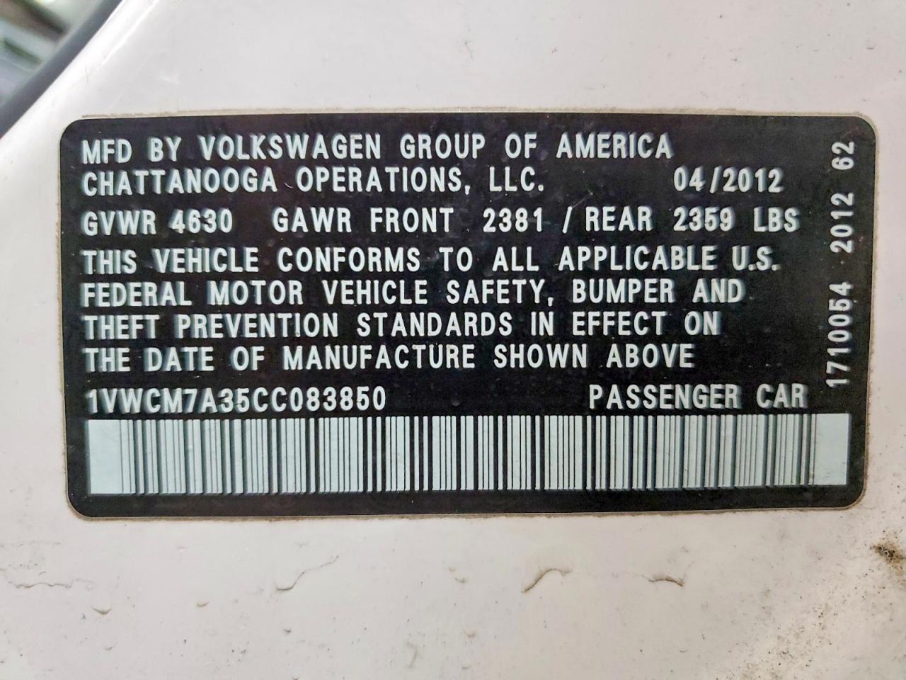 2012 VOLKSWAGEN PASSAT