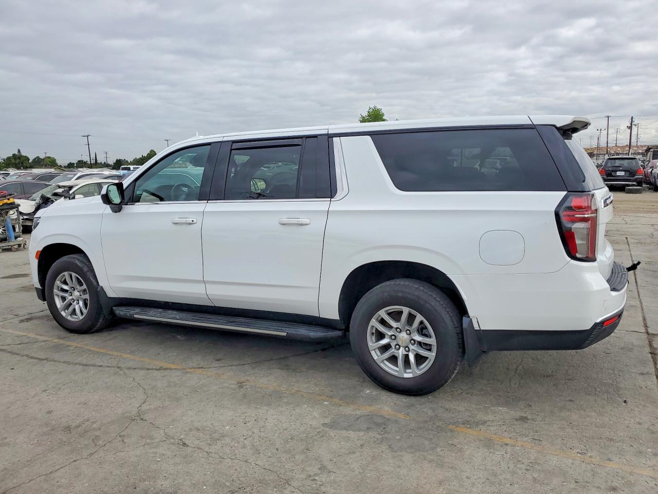 2023 CHEVROLET SUBURBAN