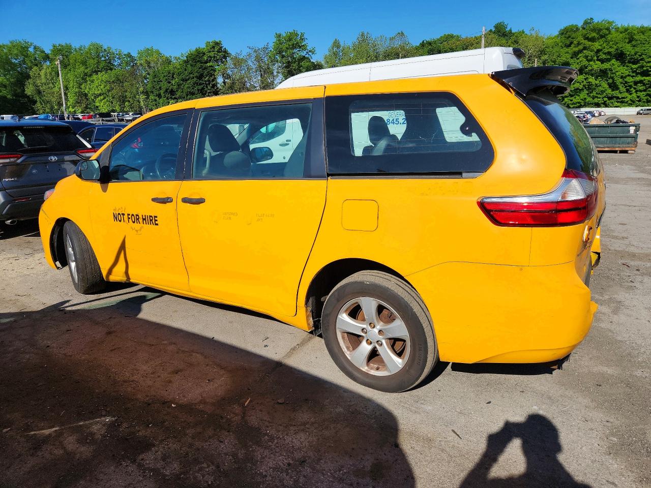 2017 TOYOTA SIENNA