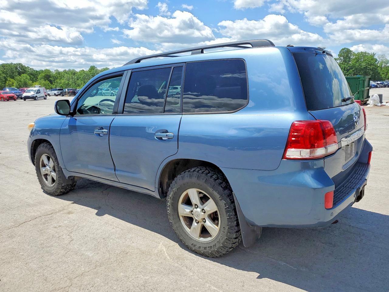 2009 TOYOTA LAND CRUIS
