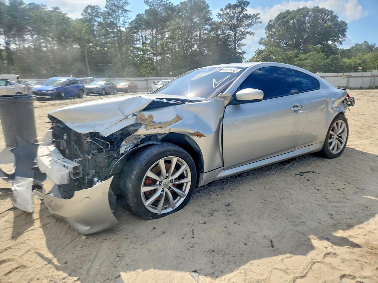 2012 INFINITI G37