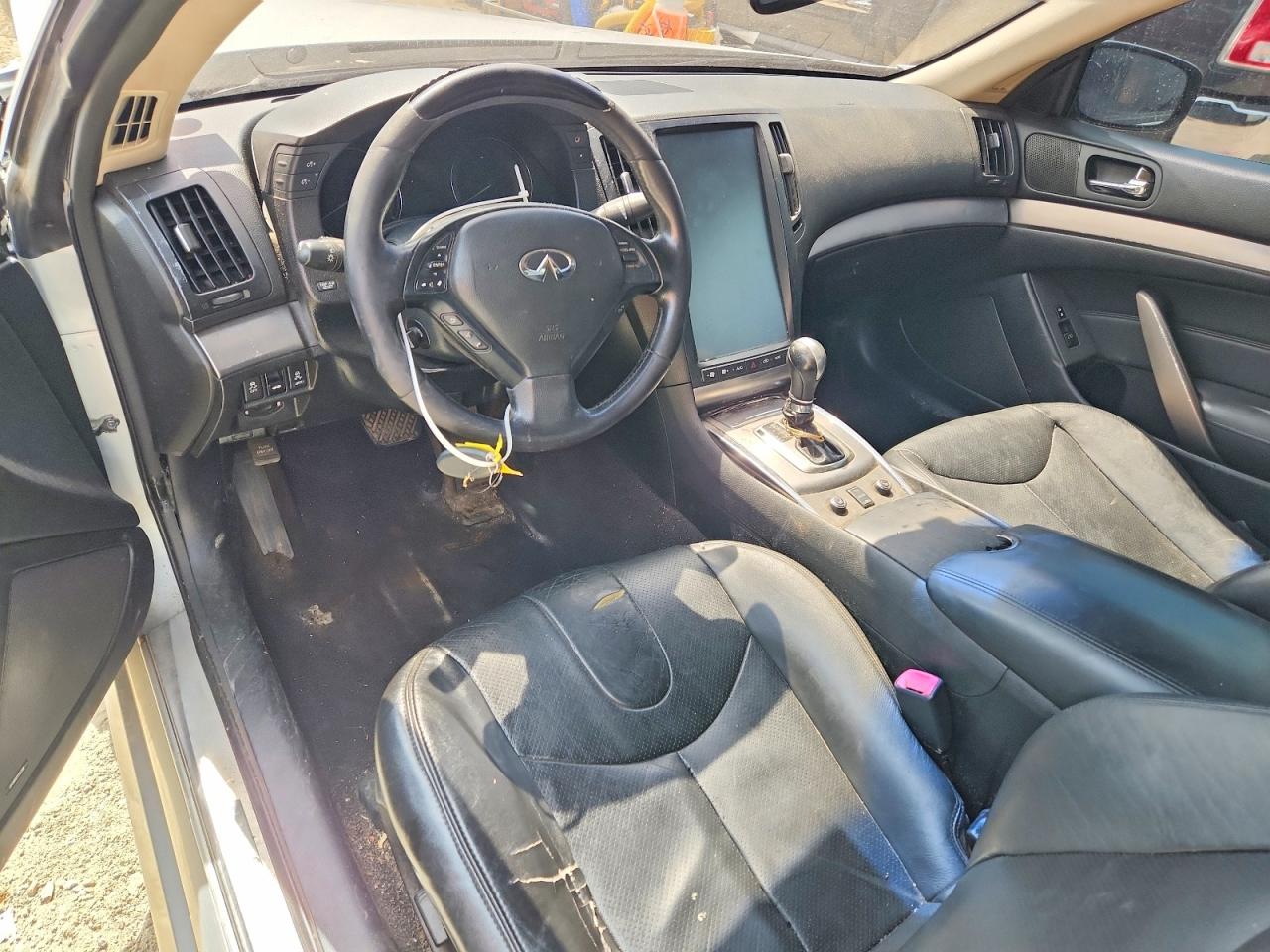 2012 INFINITI G37